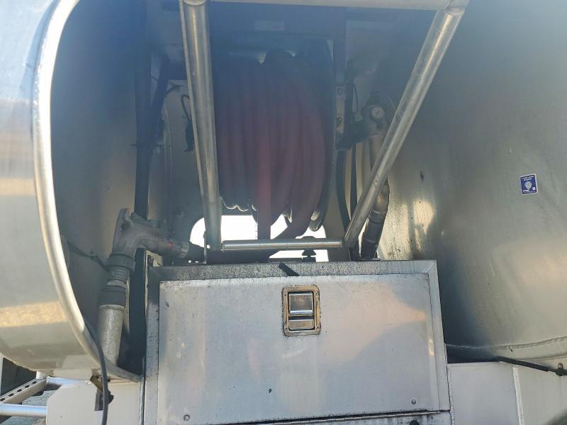 2015 International 4400 Tank Truck