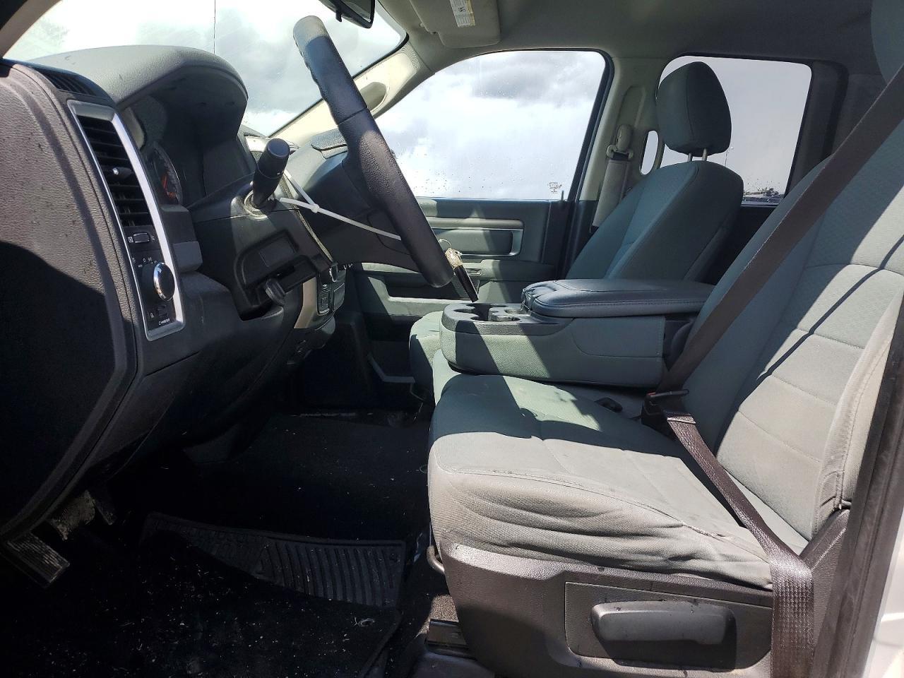 2015 Dodge RAM 1500 SLT