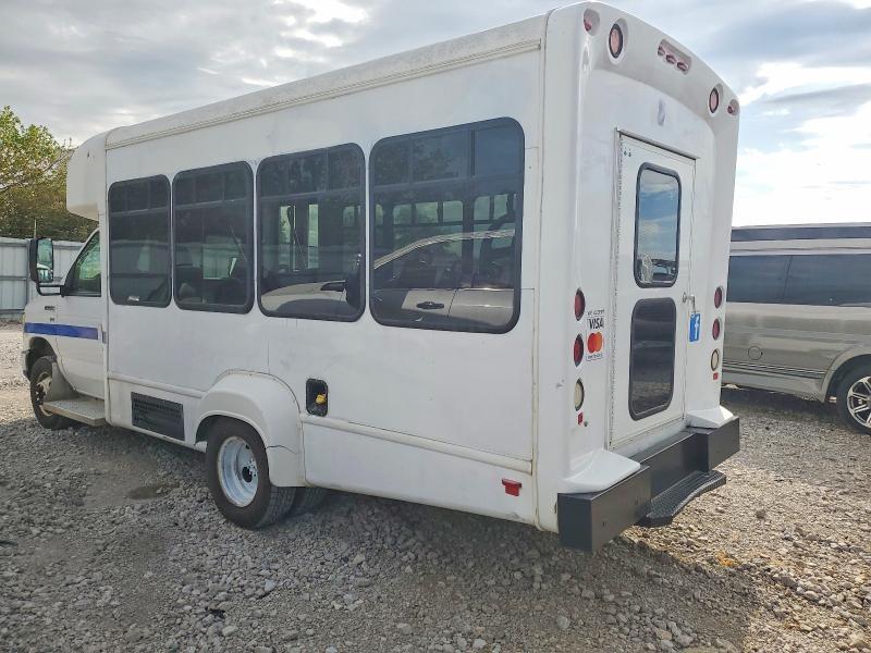 2016 Ford Econoline E350 Super Duty Cutaway van