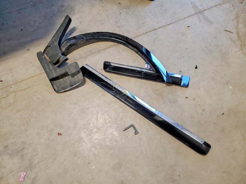 2012 Nissan Armada sv