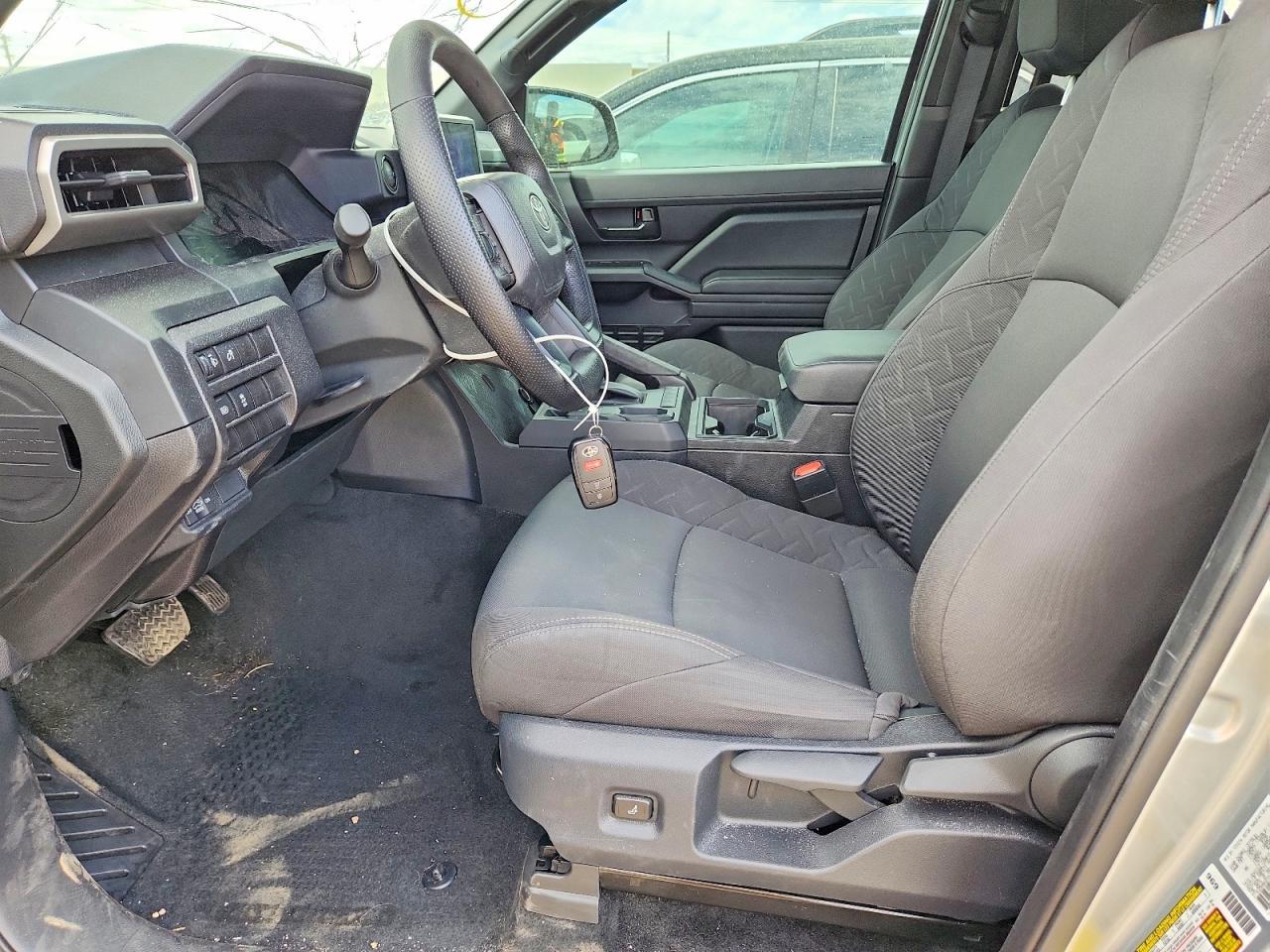 2025 Toyota Tacoma SR