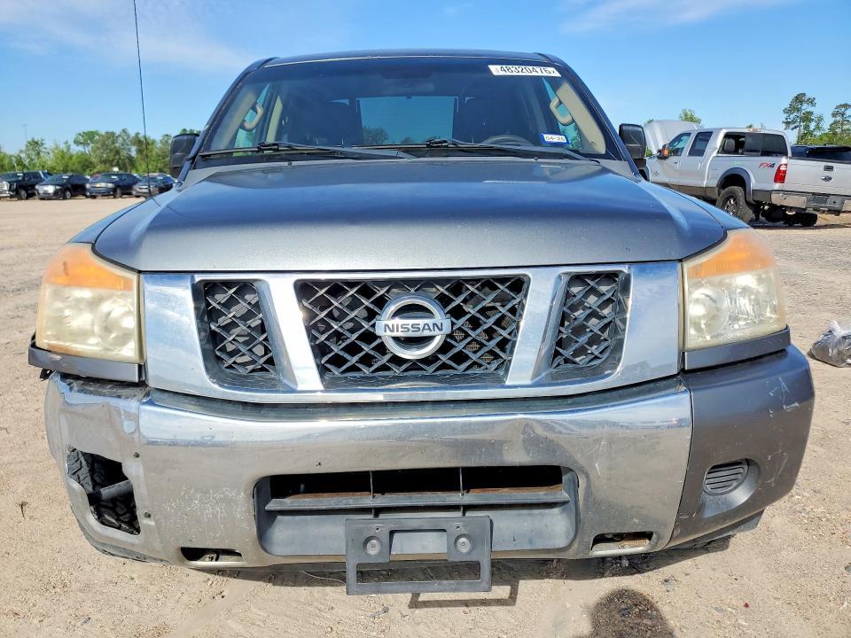 2013 Nissan Titan s