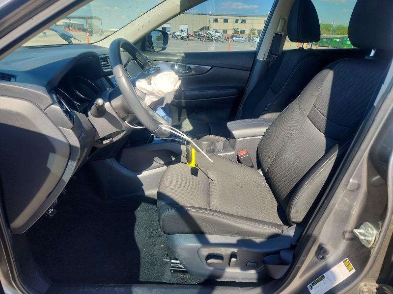 2018 Nissan Rogue sv