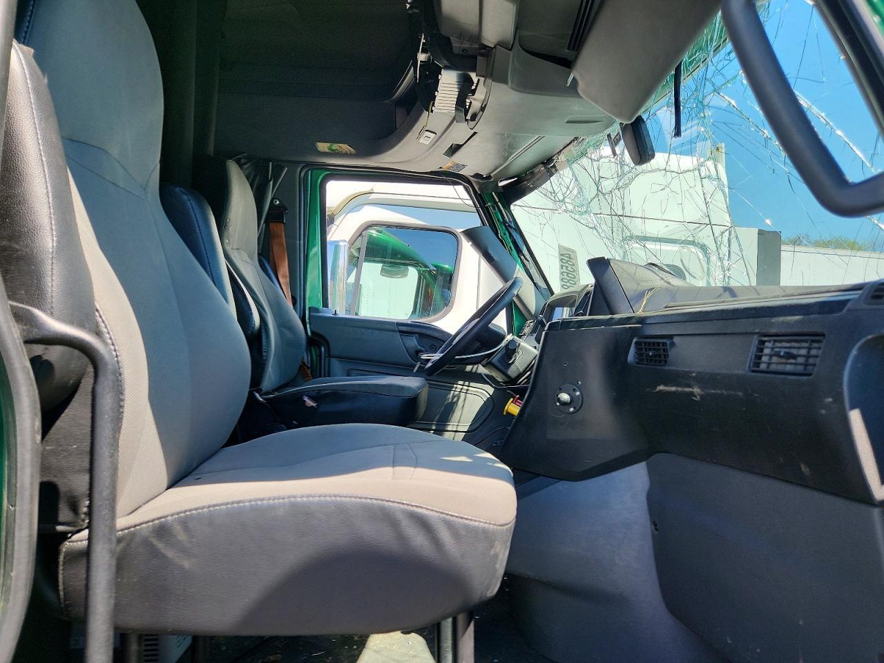 2020 International LT625 Semi Truck