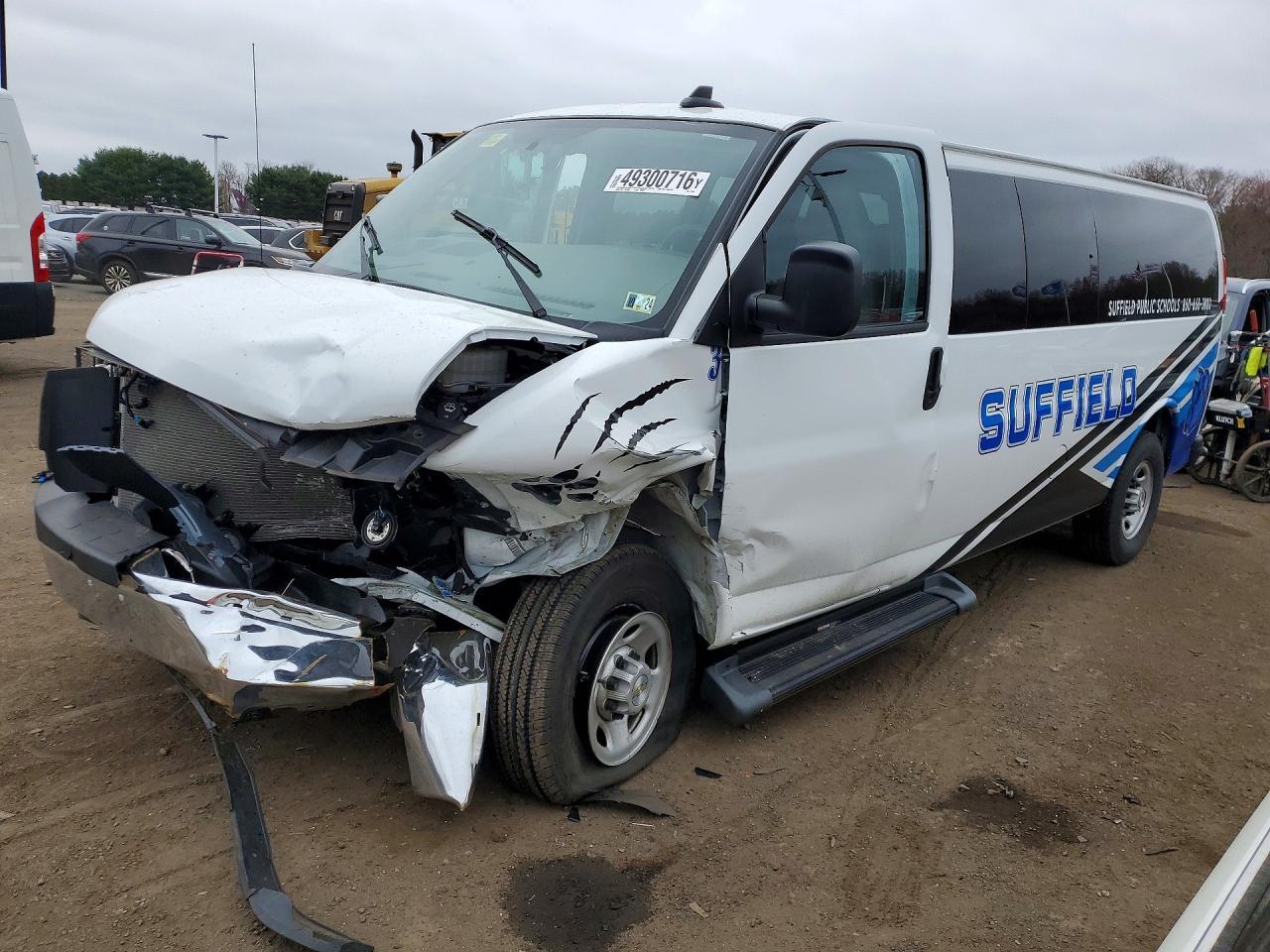 2023 Chevrolet Express G3500 LS
