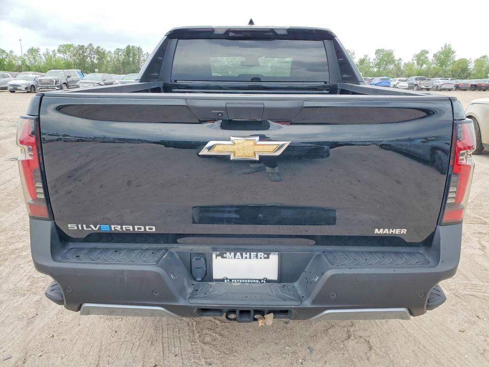 2026 Chevrolet Silverado LT