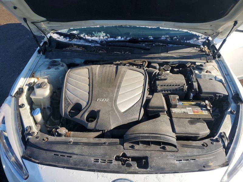 2014 KIA Cadenza Premium