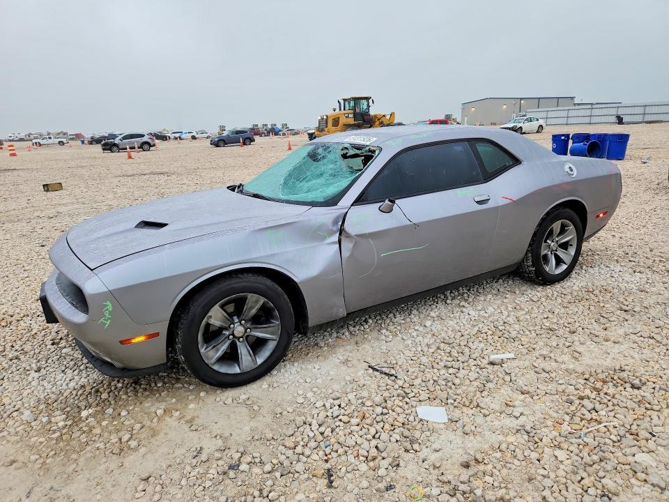 2016 Dodge Challenger sxt