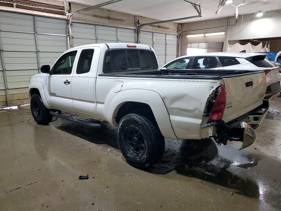 2005 Toyota Tacoma Prerunner Access cab