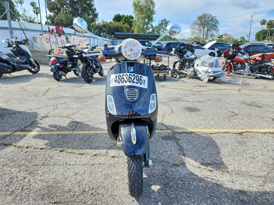 2013 Vespa LX 150IE