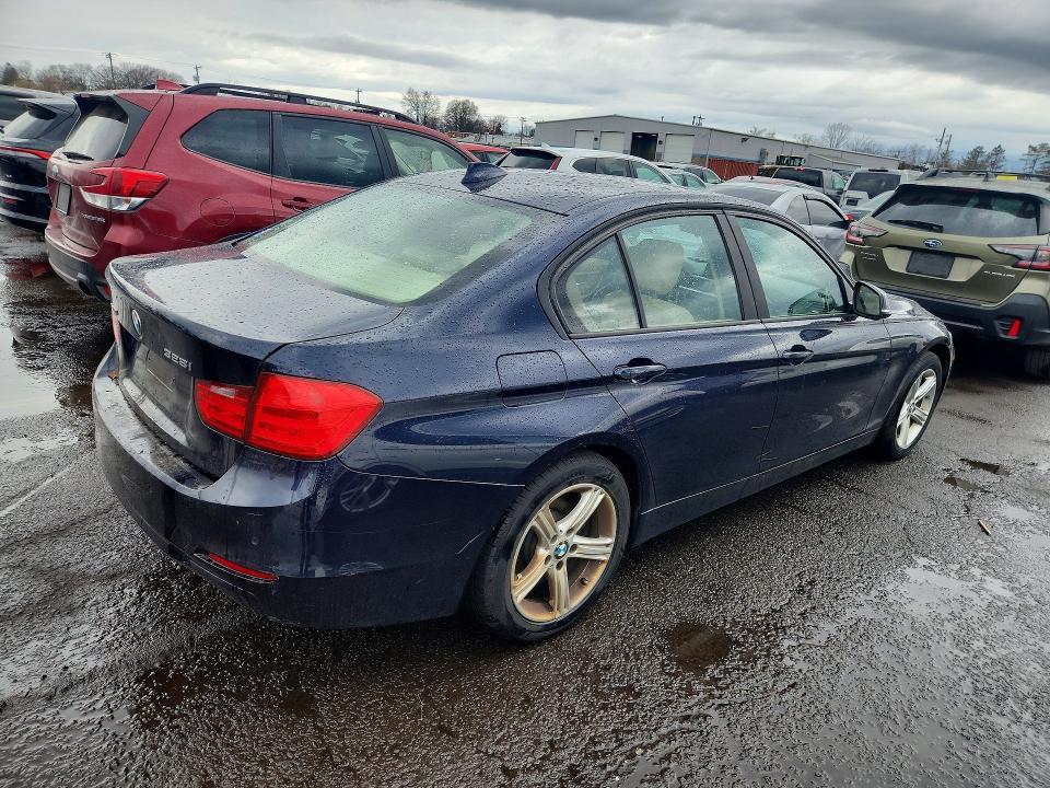 2013 BMW 328 xi Sulev