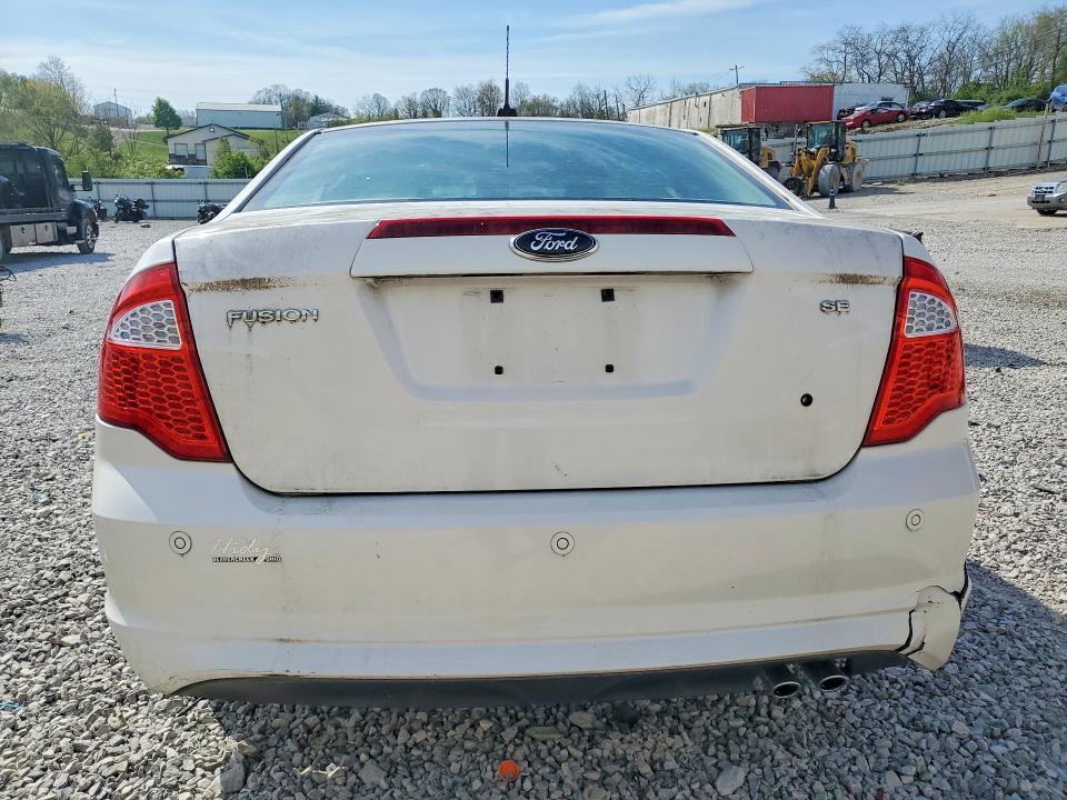 2012 Ford Fusion se