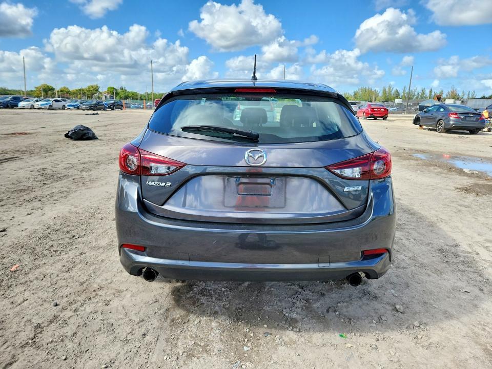 2018 Mazda 3 Touring