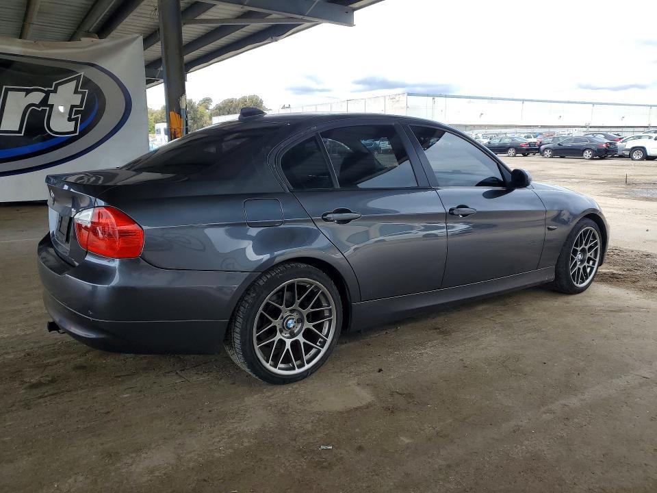 2006 BMW 325 i