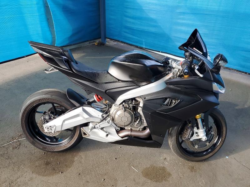 2023 Aprilia RS 660