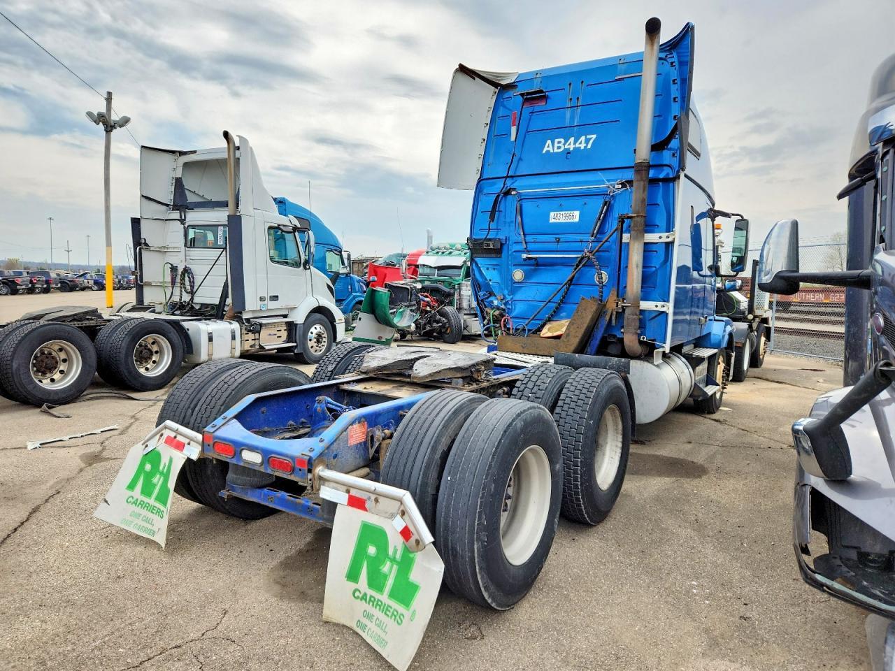 2010 Volvo VN VNL