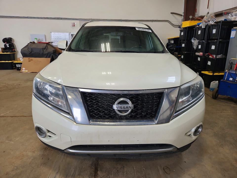 2016 Nissan Pathfinder s