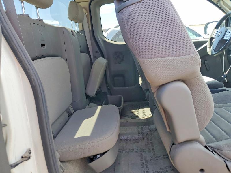2014 Nissan Frontier S