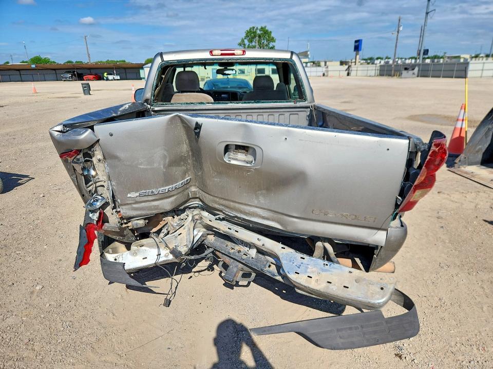 2003 Chevrolet Silverado C1500