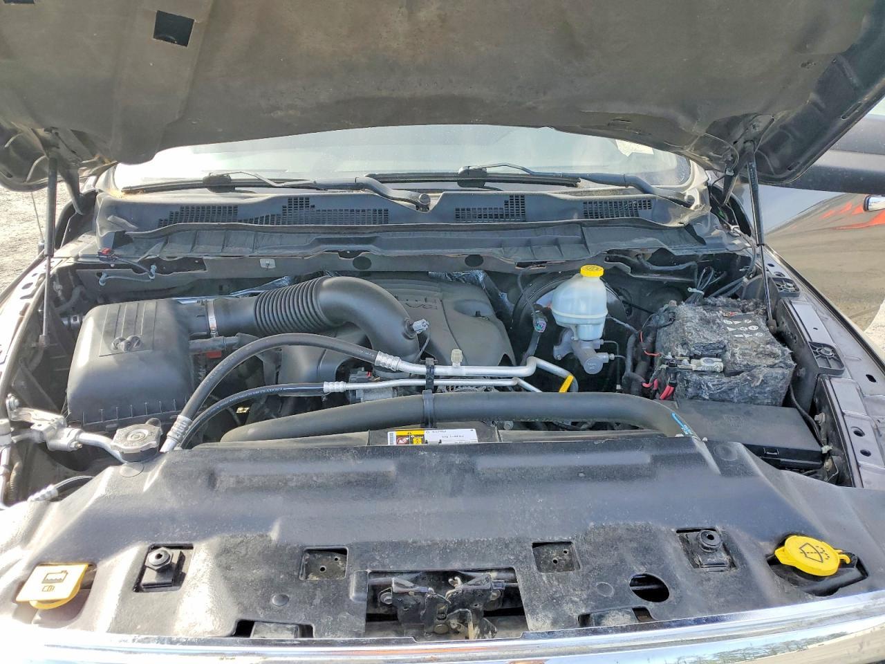 2015 Dodge RAM 1500 SLT