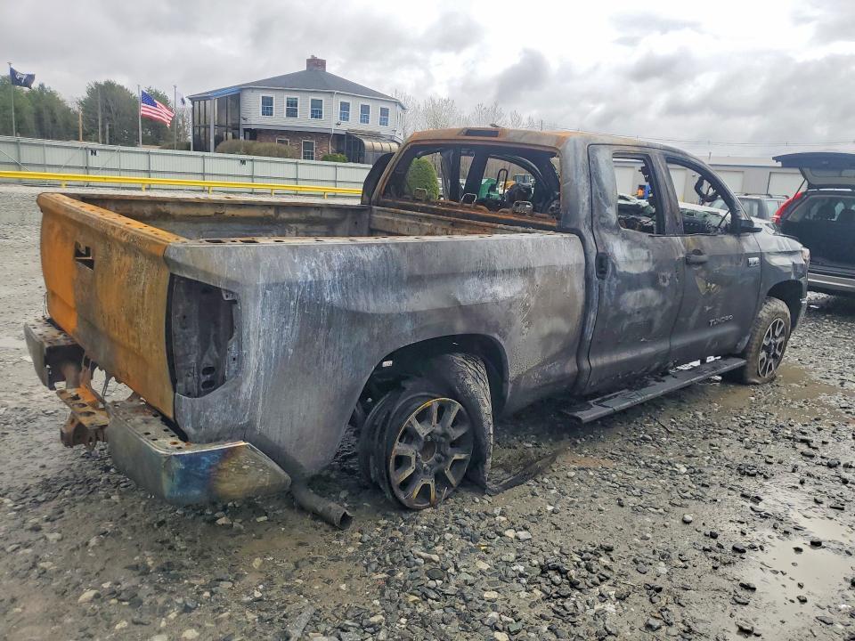 2020 Toyota Tundra SR5