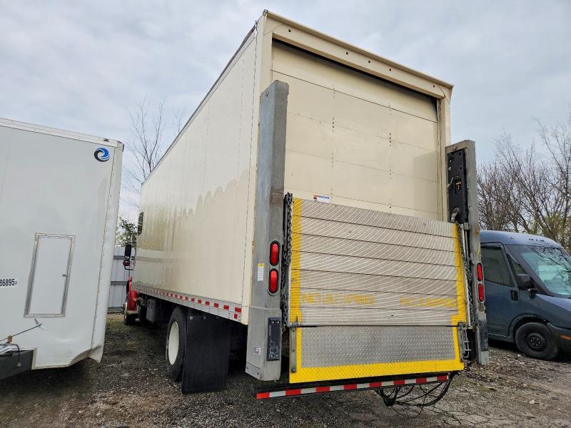 2018 Freigliner 2018 Freightliner Business Class M2 Refrigerated B