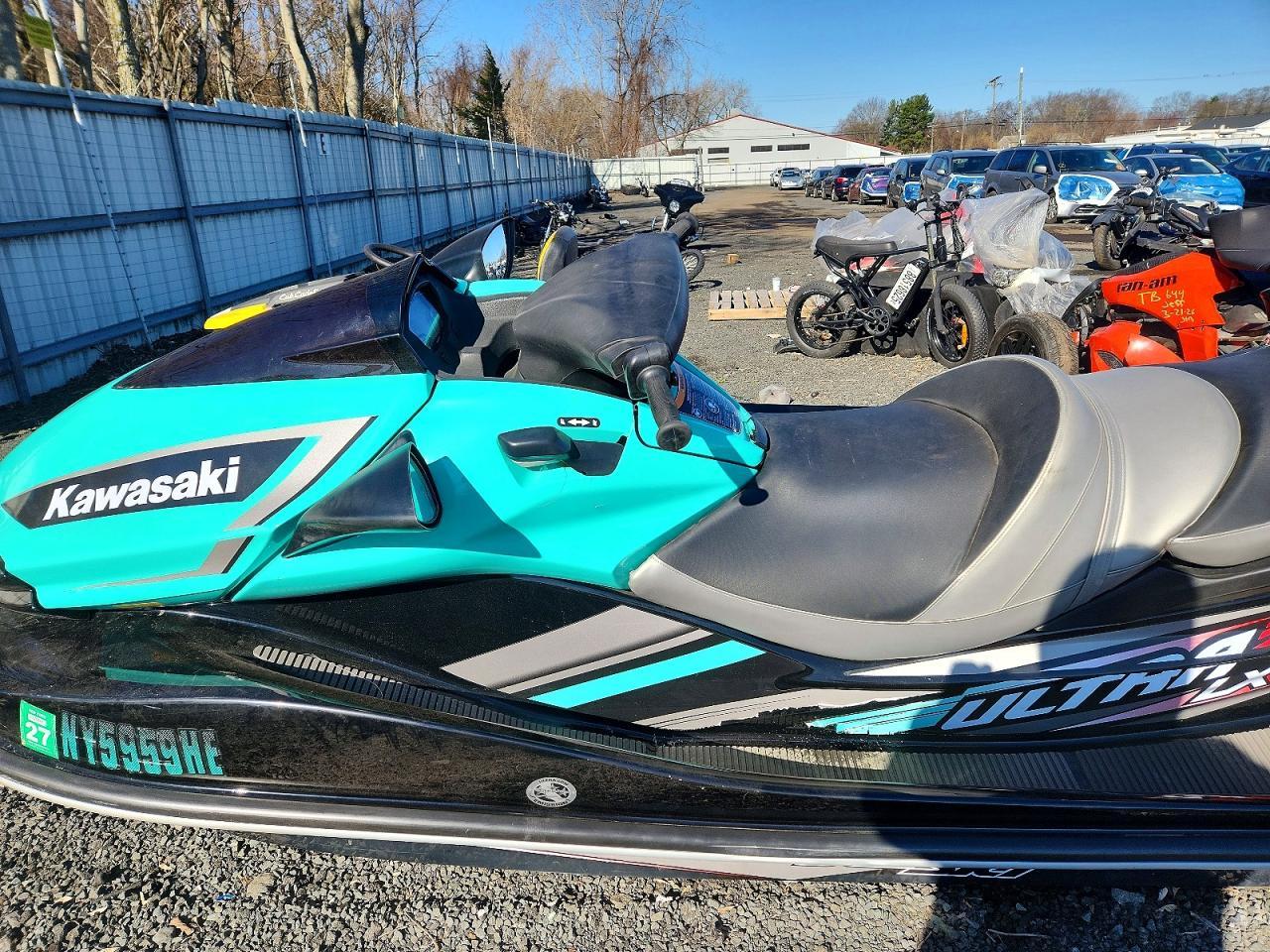 2021 Kawasaki Ultra 310