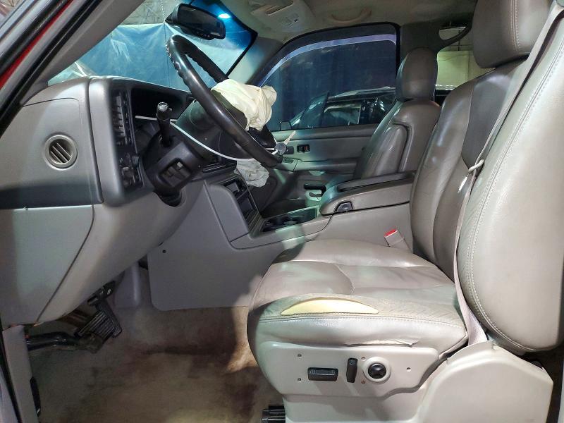 2004 Chevrolet Suburban K1500