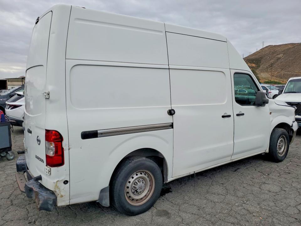 2017 Nissan Nv 2500 hd s