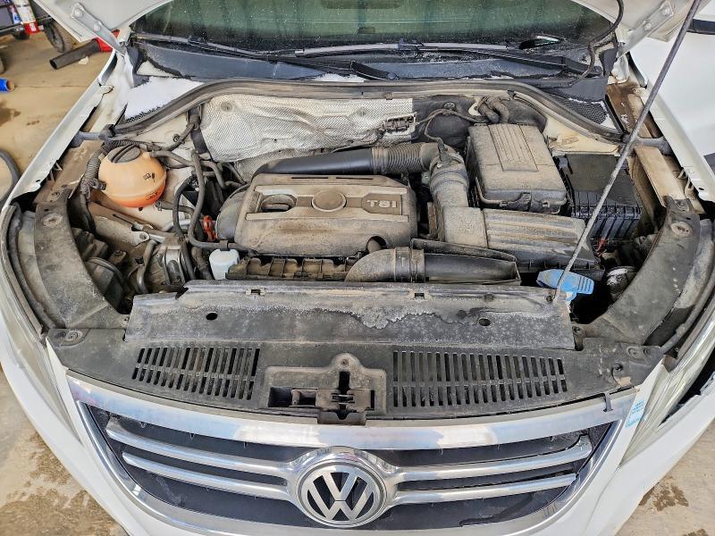 2011 Volkswagen Tiguan s