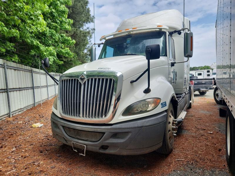 2016 International Lf687 Semi Truck