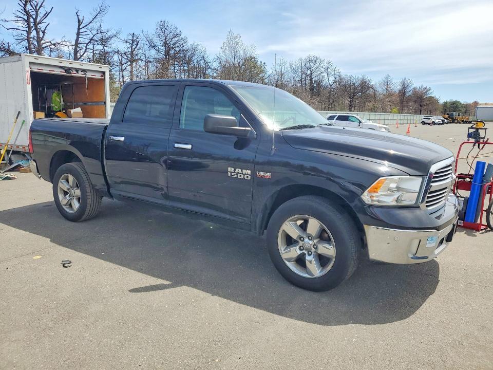 2014 Dodge RAM 1500 SLT