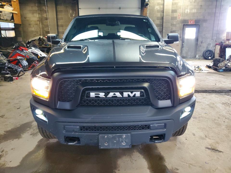 2022 Dodge RAM 1500 Classic SLT