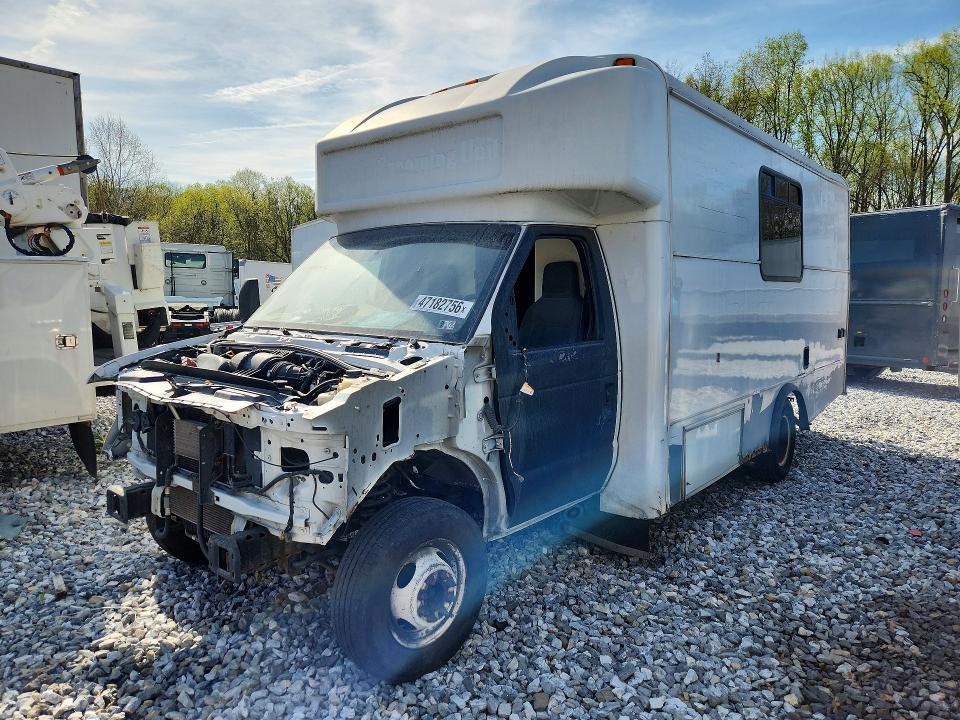 2016 Ford E450 Utility / Service Truck