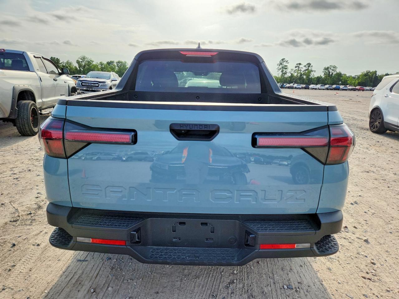 2025 Hyundai Santa Cruz SE