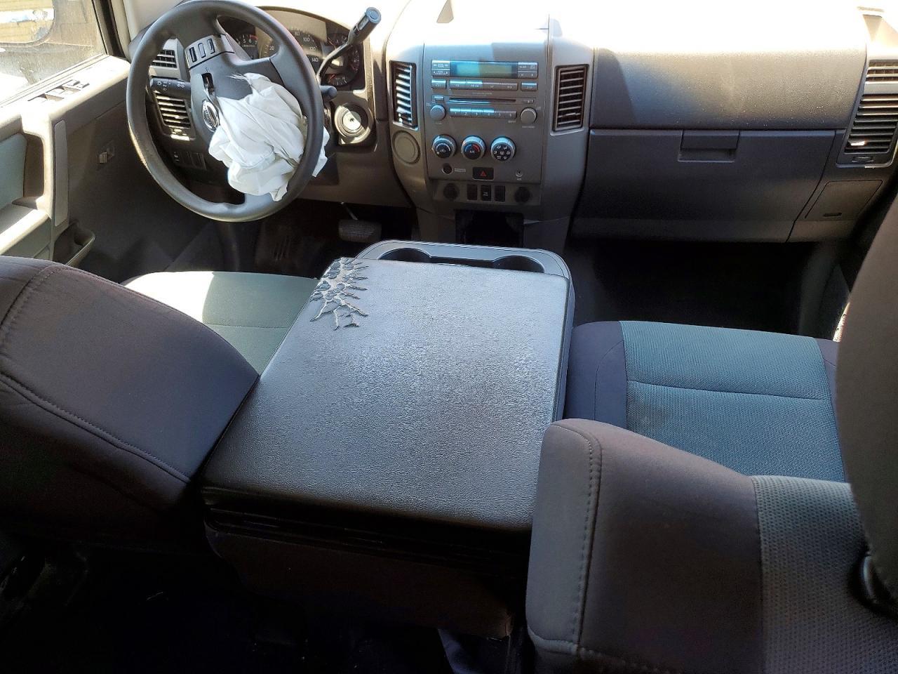2006 Nissan Titan XE FFV