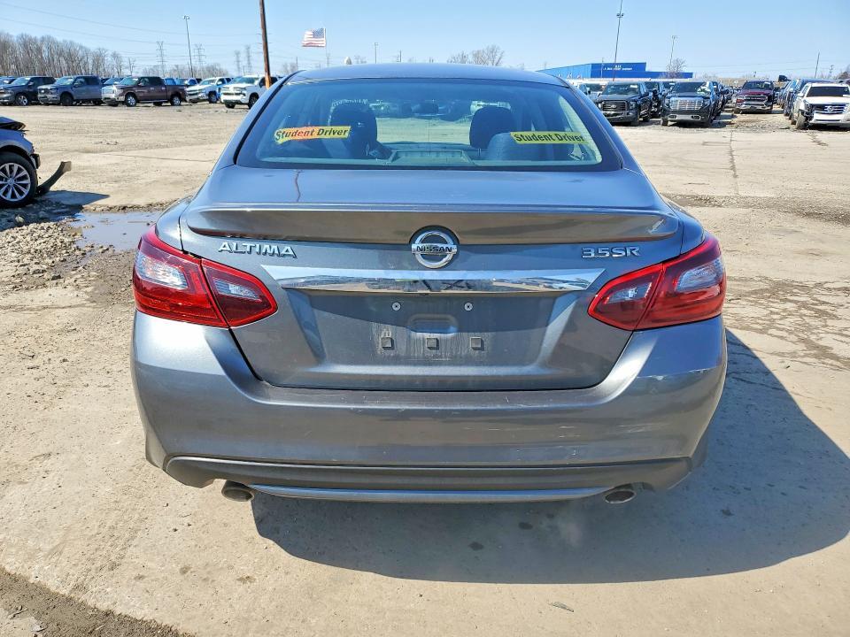 2017 Nissan Altima 3.5 sr