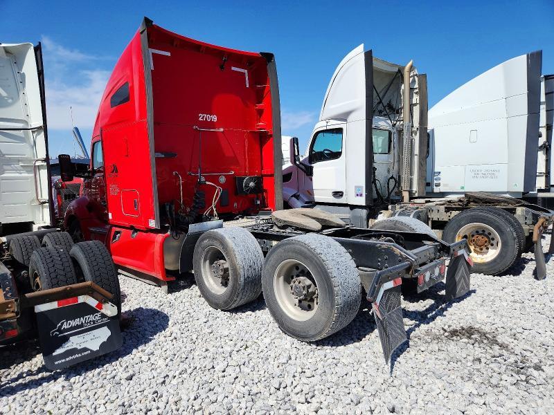 2020 Kenworth T680 Semi Truck