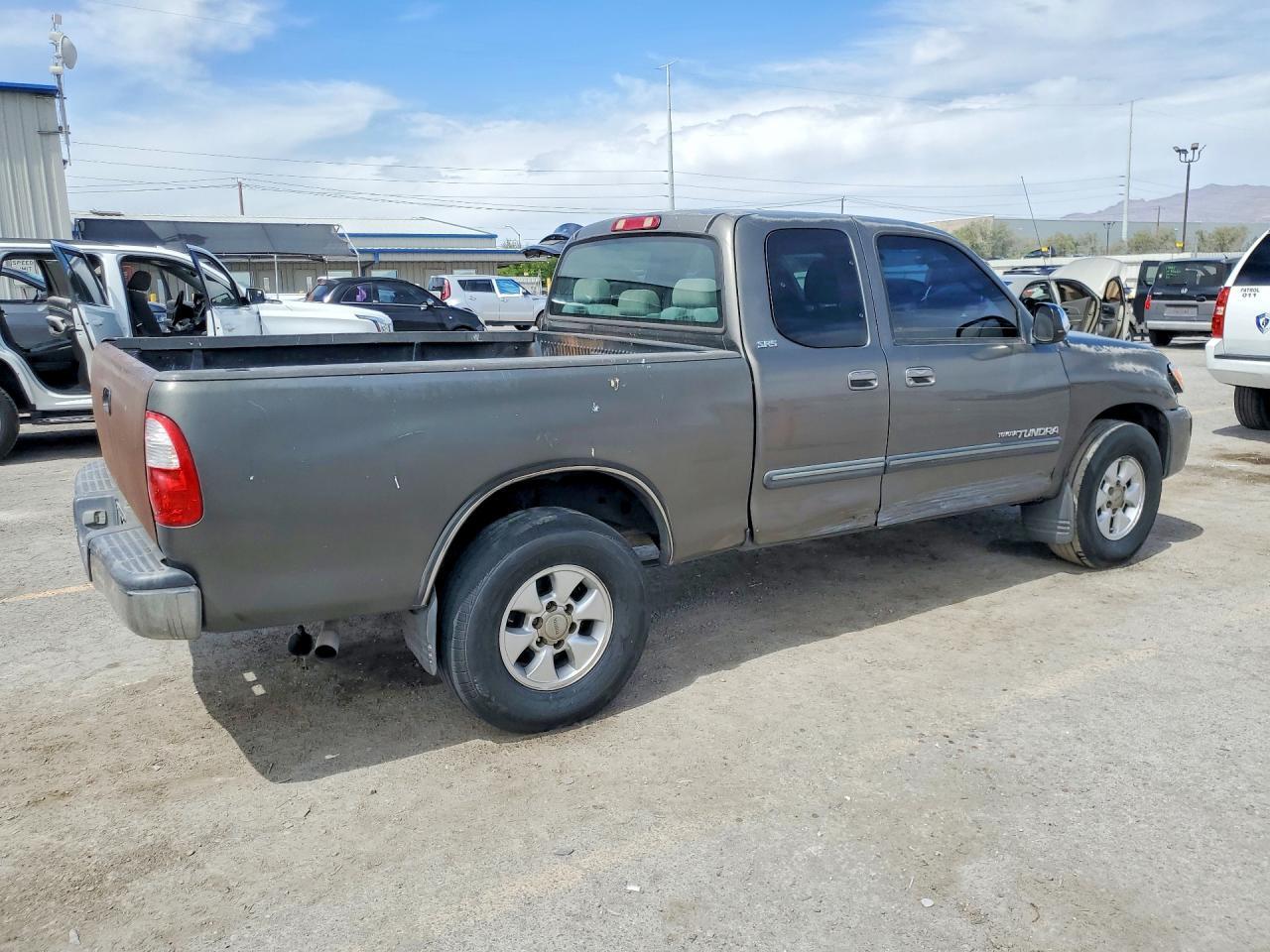 2005 Toyota Tundra SR5