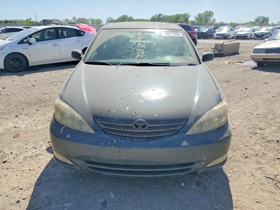 2003 Toyota Camry xle V6