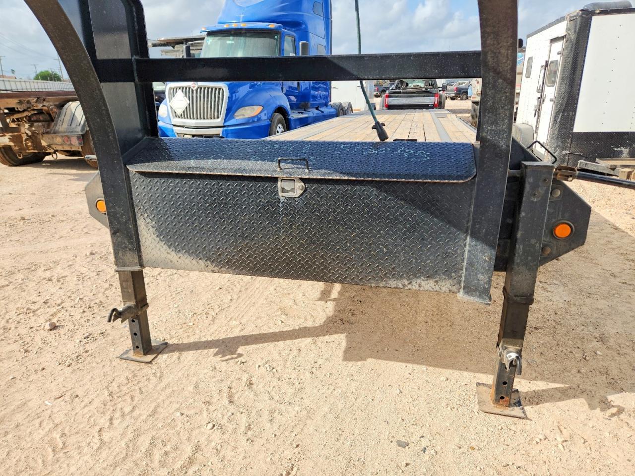 2024 PJ LS402 Flatbed Trailer