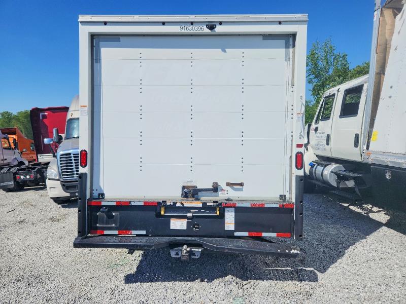 2023 GMC Savana BOX Truck