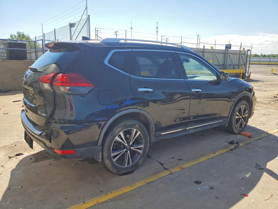 2017 Nissan Rogue sl