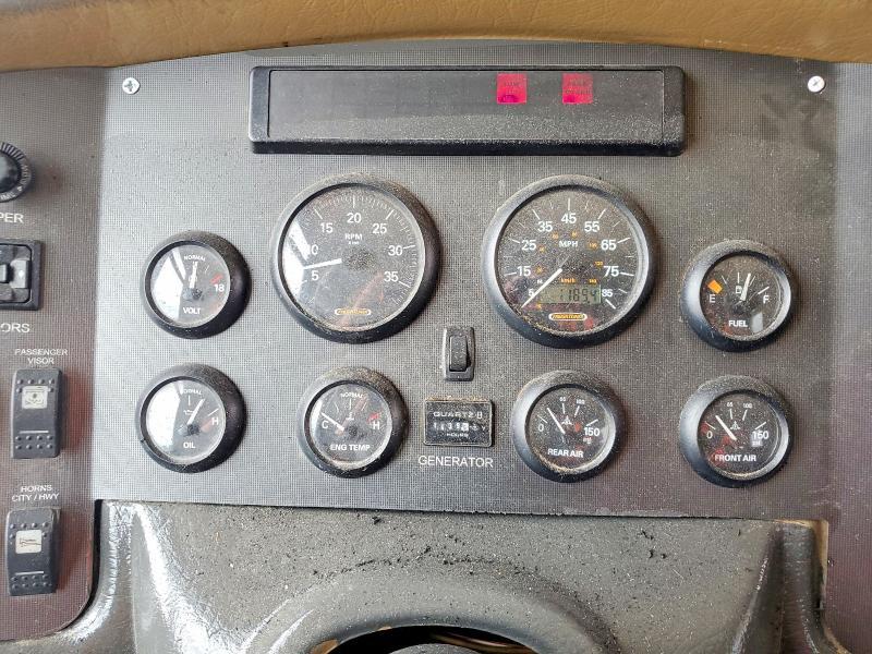 2006 Freightliner Chassis xc rv