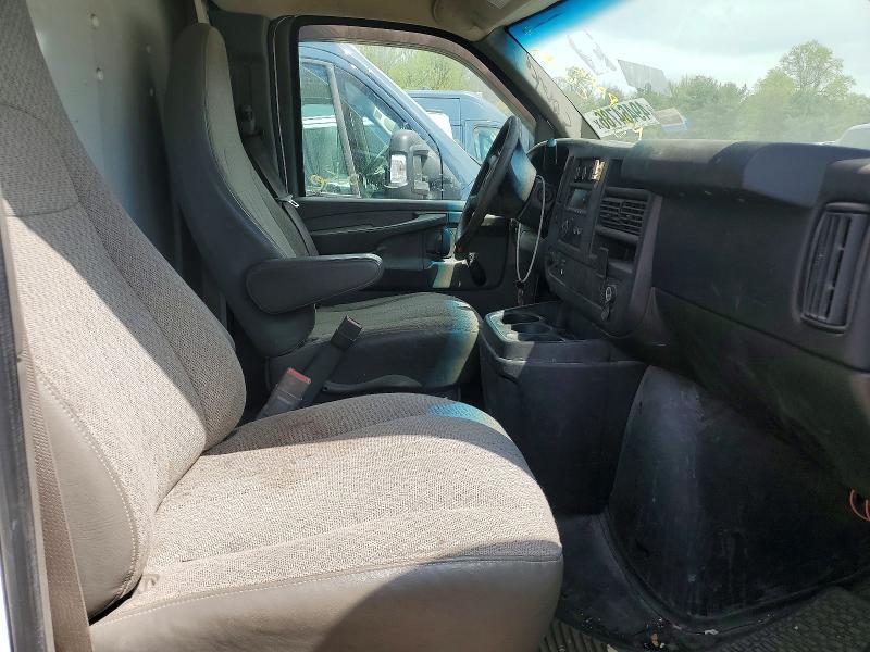 2015 Chev Express G3500