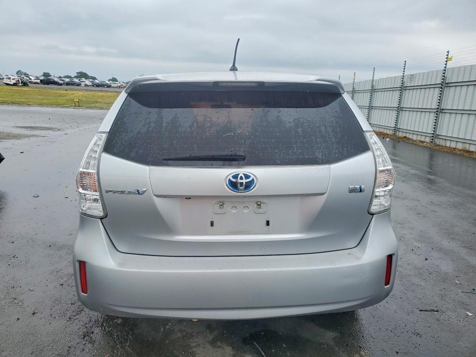 2014 Toyota Prius v