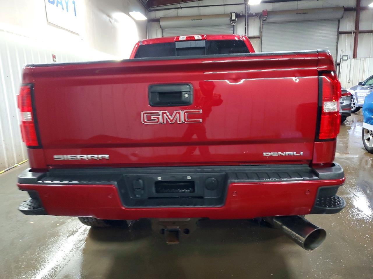 2018 GMC Sierra K2500 Denali