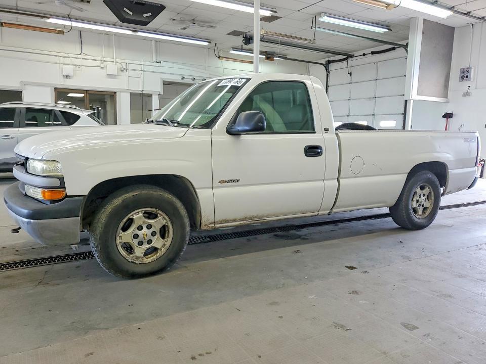 2002 Chevrolet Silverado C1500