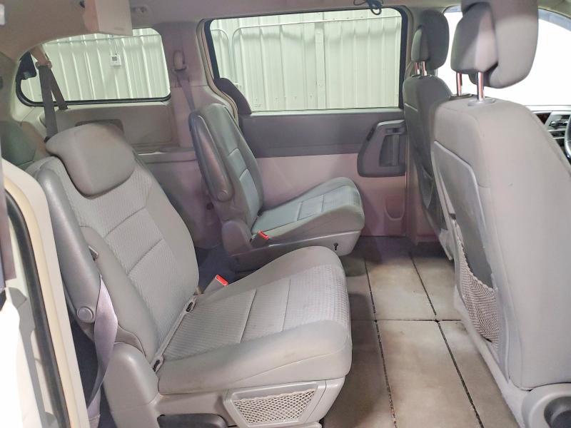 2010 Chrysler Town & Country Touring