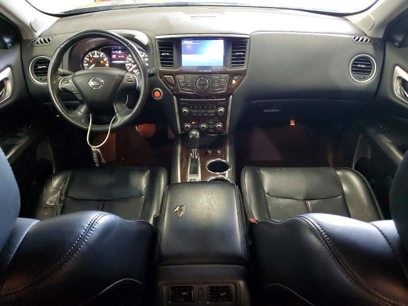 2016 Niss Pathfinder Platinum